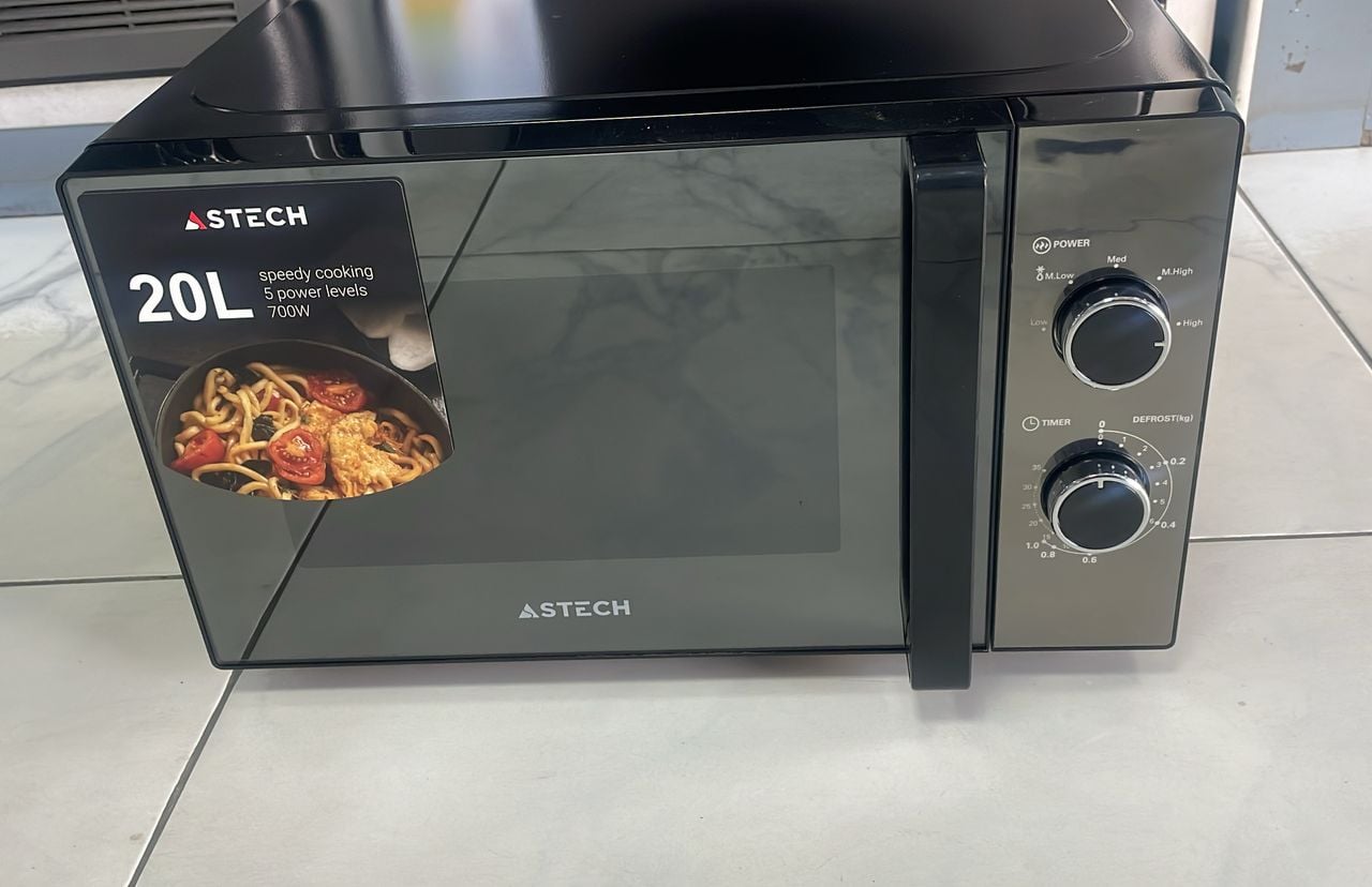 Micro-ondes Astech 20L