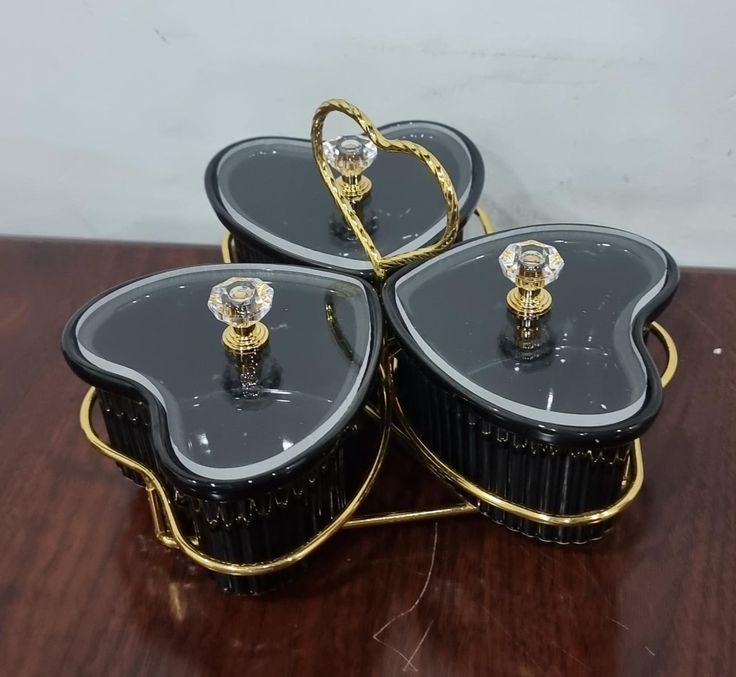 Ensemble de Bols " Coeur de Prestige"