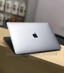 Ordinateur Portable Apple MacBook 